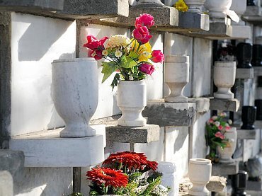 Tumulazione e Inumazione